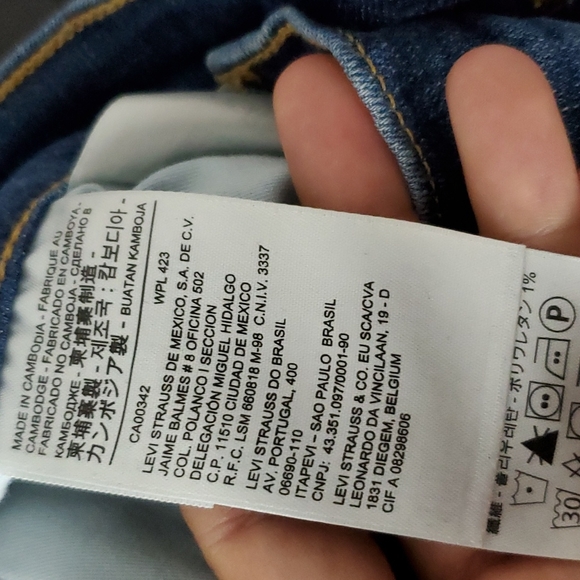 LEVI'S 311 Shaping Skinny - Medium Wash - Picture 5 of 7
